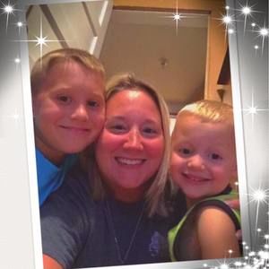 Meet your Posher, Danielle